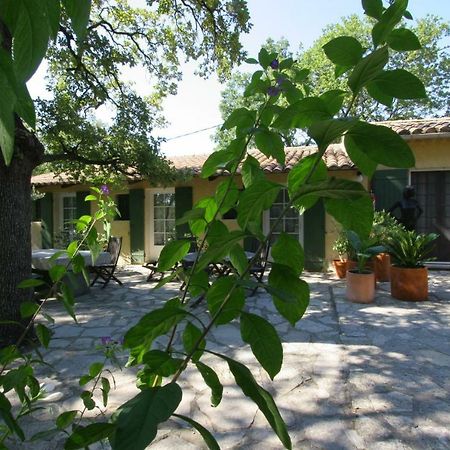 Chambres d'hôtes de la gardy Eyragues Exterior foto